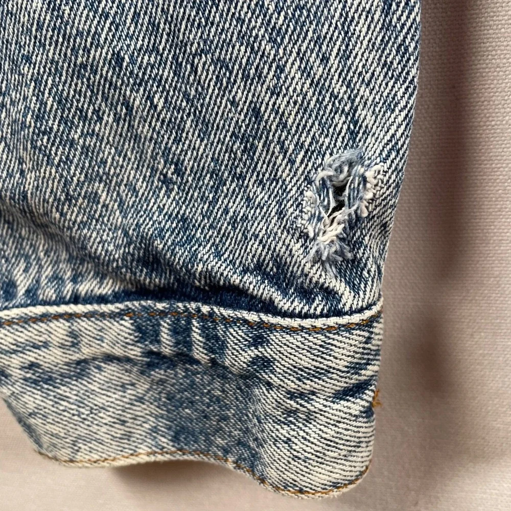 Vintage Levi's Denim Jacket Distressed‎ Trucker Mens Stonewash Blue Distressed - Picture 9 of 11